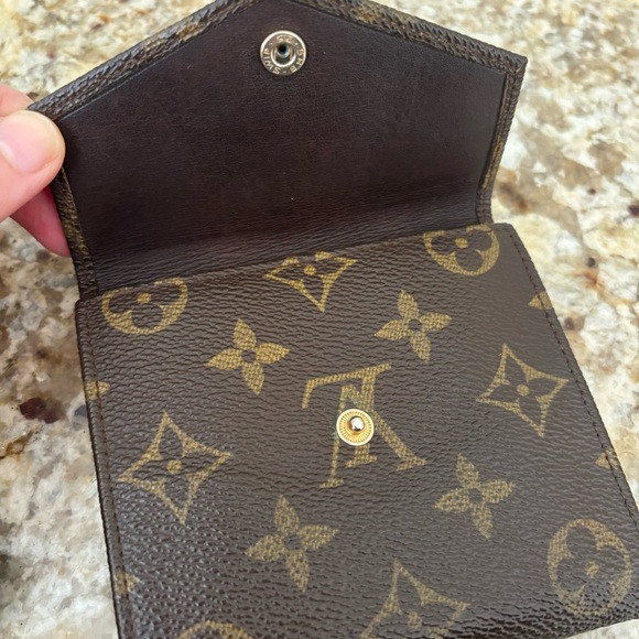 Rare Louis Vuitton Monogram Wallet with Smooth Ebene Leather Interior - Picture 4 of 15